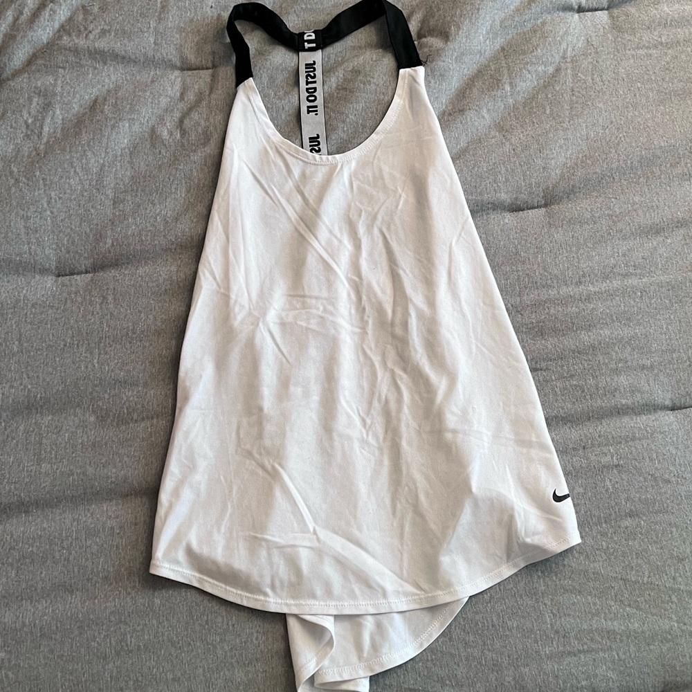 nike tank top